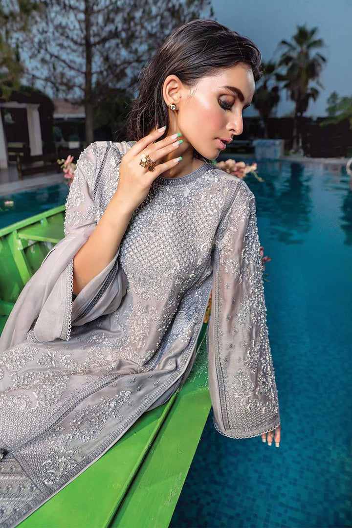 SUMMER HAZE raniazarastudio