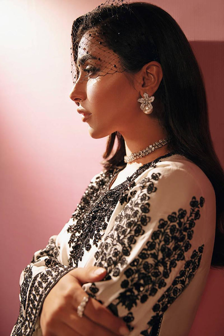 BLACK SWAN - ZAINAB SALMAN - Casual Wear - raniazara