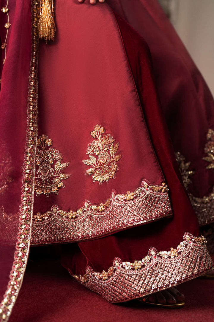 Rosso - Waniya by Mehr Azam - velvet Suit - Pret - raniazara