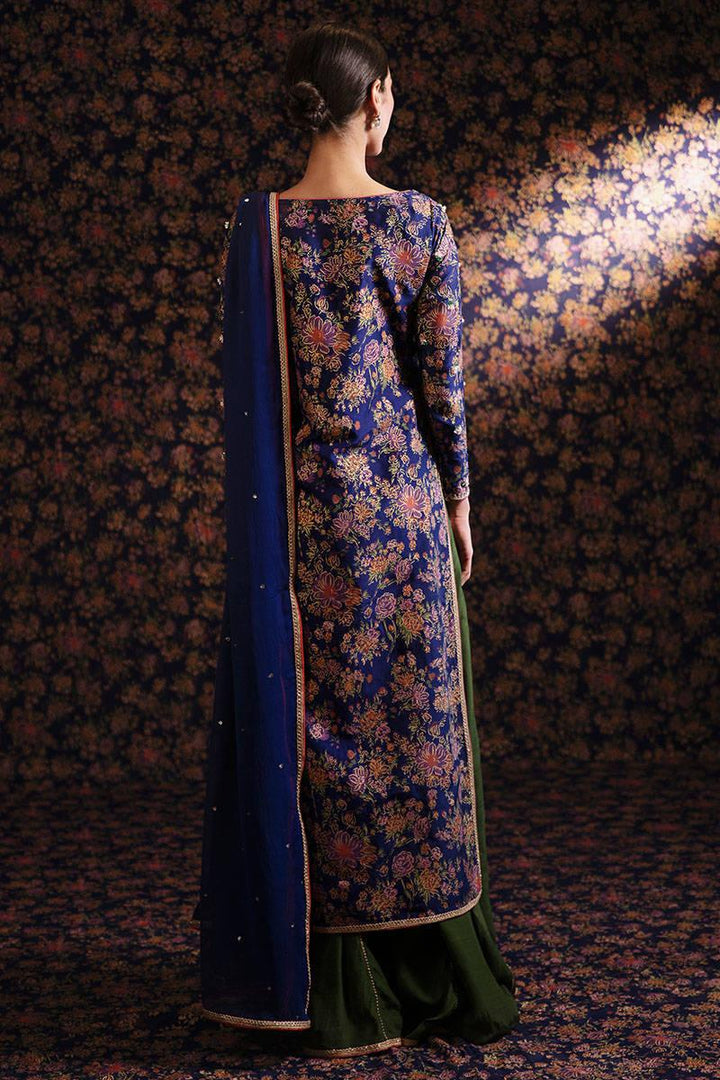 ROYAL BLISS raniazarastudio