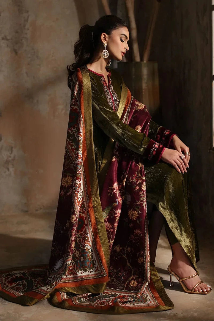Isla-Shawl - Aisha Imran - Velvet shawl - raniazara