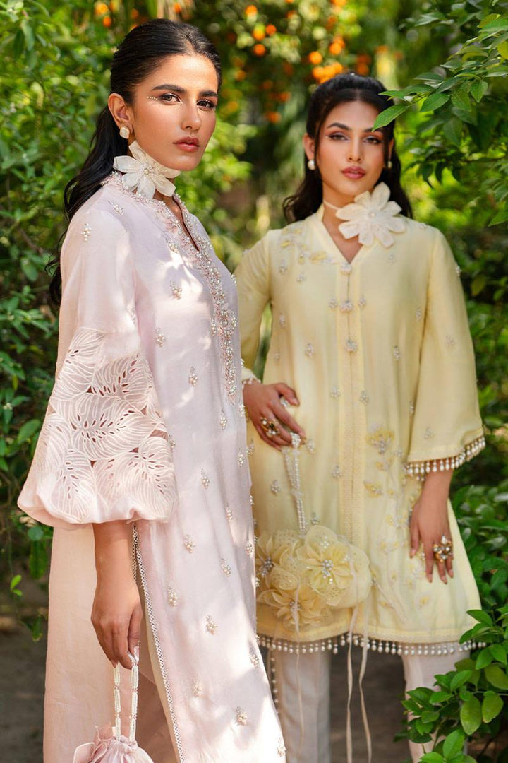 WASP JACKET- ZAINAB SALMAN - Casual Wear - raniazara