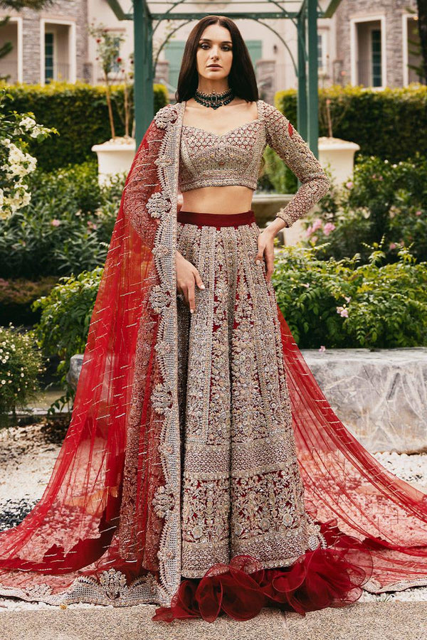 llicit - Zainab Salman - Bridal Lehenga - raniazara