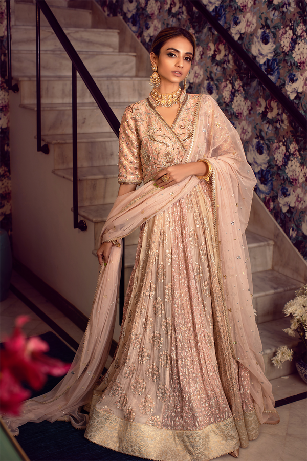Tayba Pishwas -  Annus Abrar - Formal