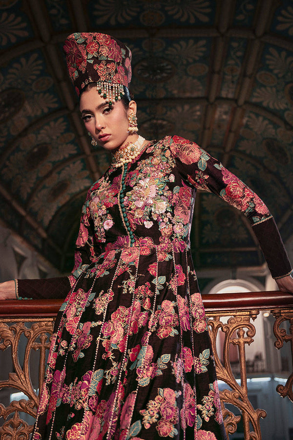 Rosey Garden  - Zainab Salman - Luxury Pret