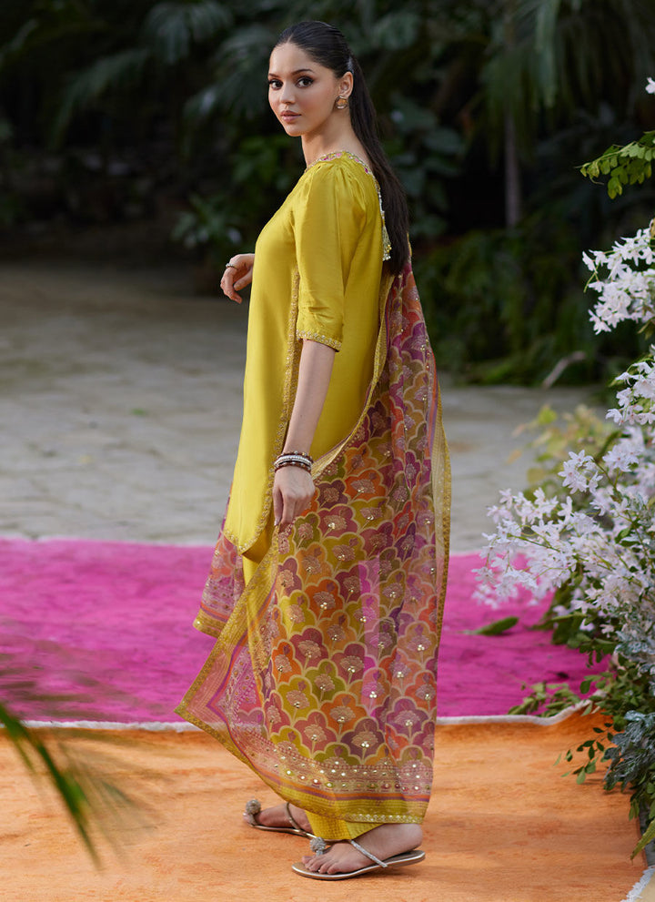 Sheyza Kiwi Shirt and Dupatta - Farah Talib Aziz - Casual Suit - Pret - raniazara