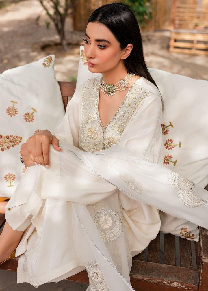 Nysa raniazarastudio