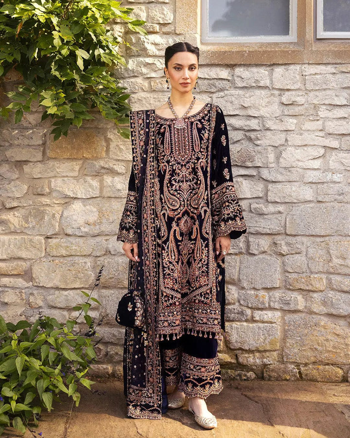 Divone - Faiza Saqlain - Velvet Suit - raniazara