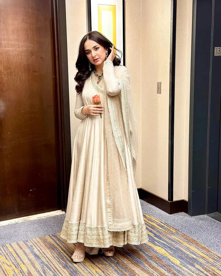 Seda - Faiza Saqlain - Pret