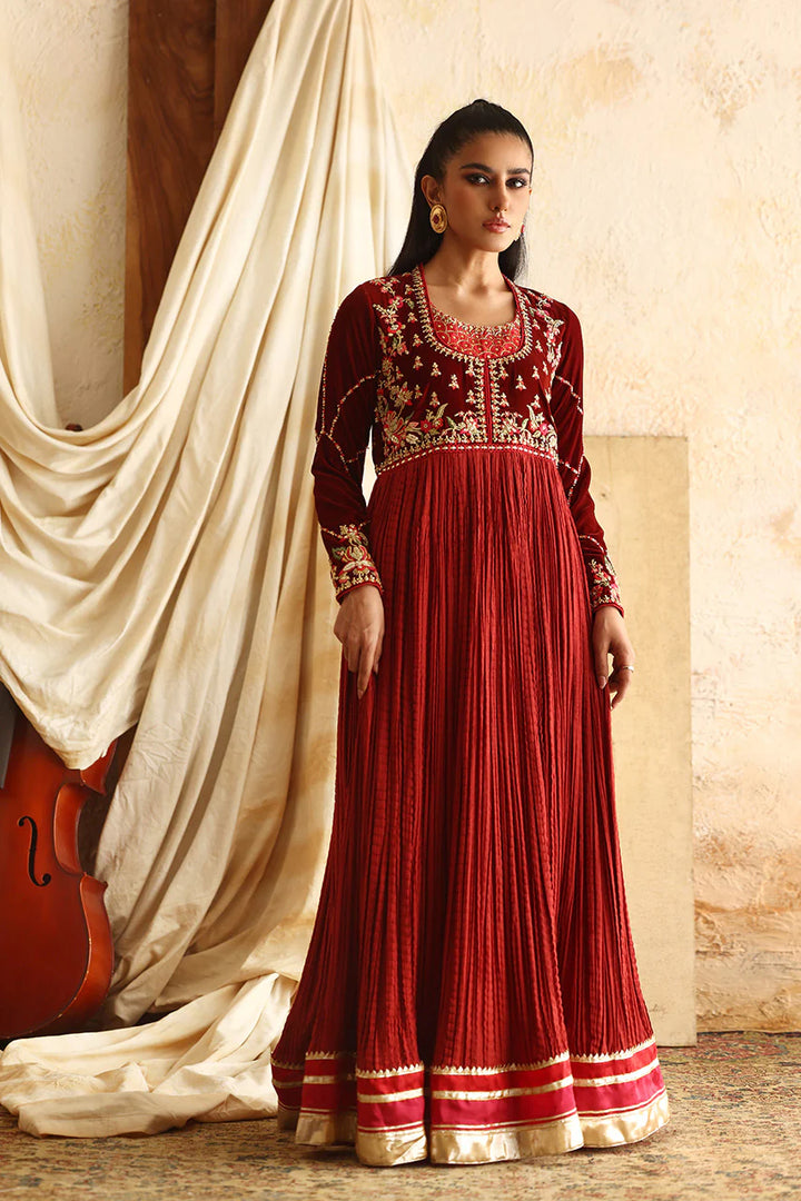 Shahnum - Nadia Farooqui - Velvet Dress - raniazara