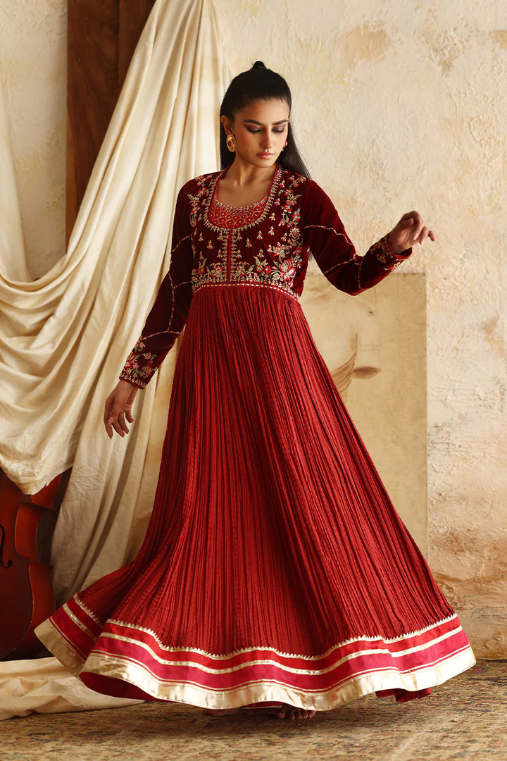 Shahnum - Nadia Farooqui - Velvet Dress - raniazara