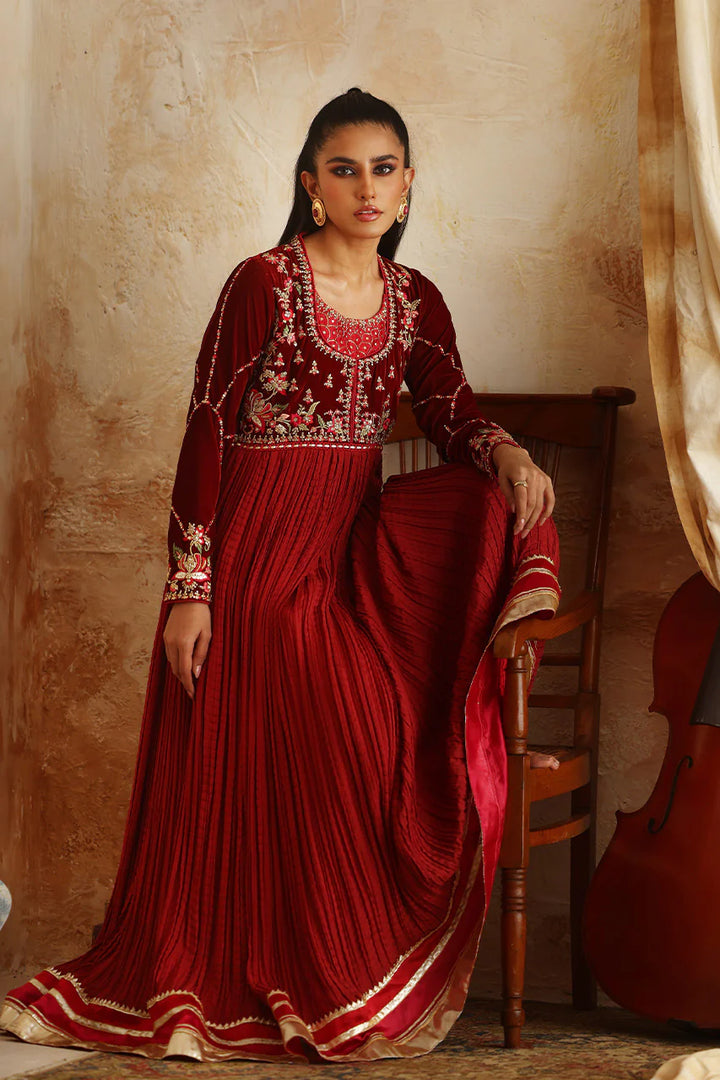 Shahnum - Nadia Farooqui - Velvet Dress - raniazara