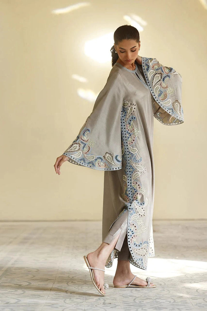 Qira - Sania Maskatiya - Pret