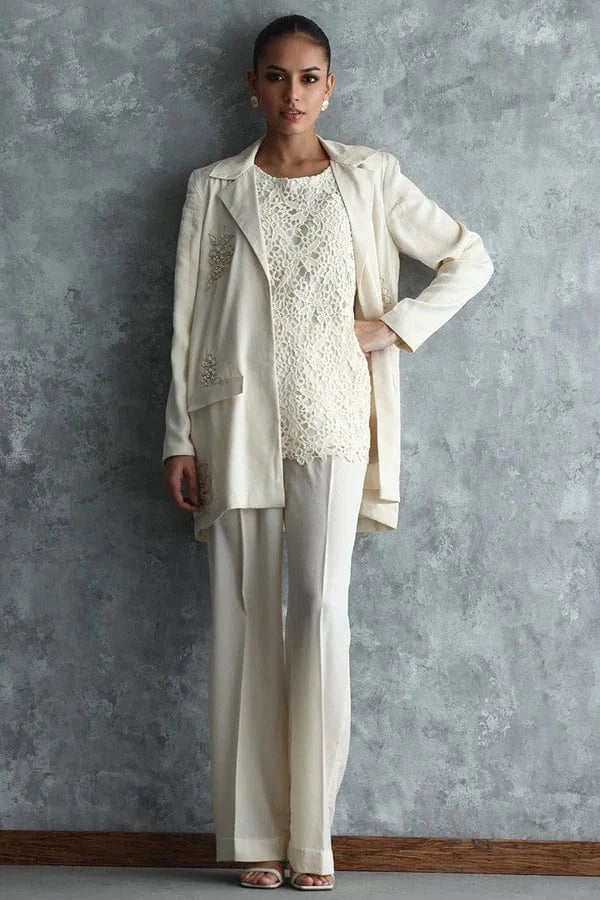 SPLENDOUR - Sana Abbas