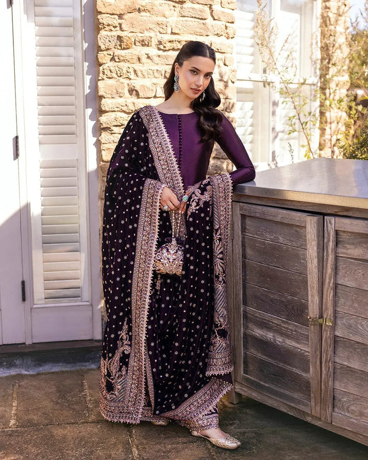 Vespera - Faiza Saqlain - Velvet Suit - raniazara