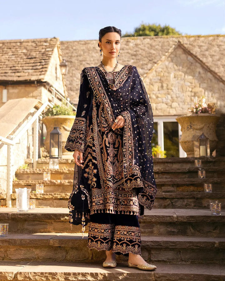 Divone - Faiza Saqlain - Velvet Suit - raniazara