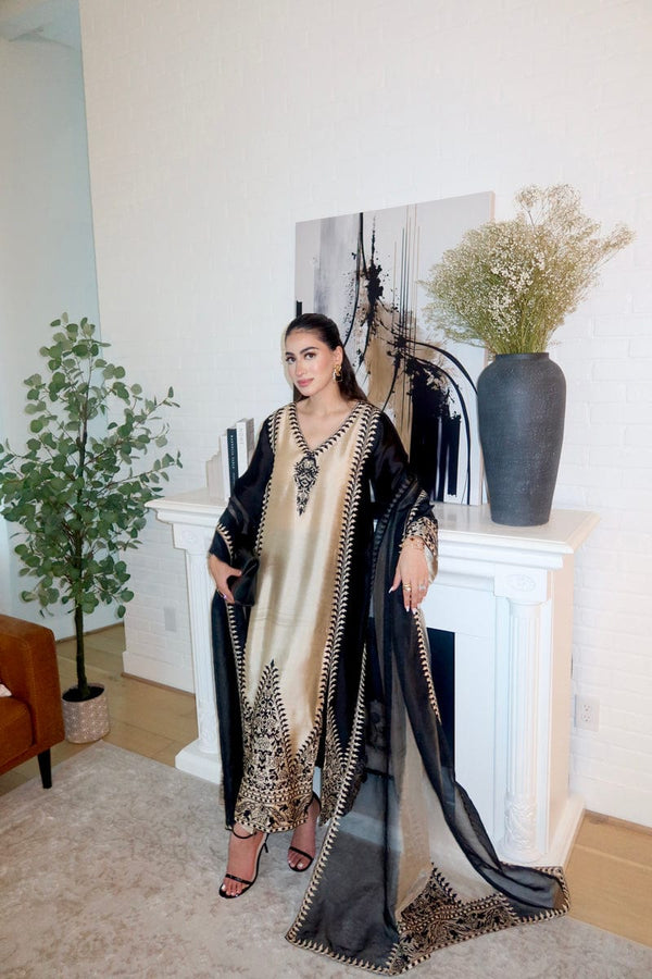Leila - Shanaz Anis