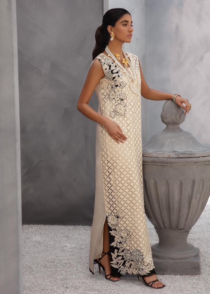 Suave raniazarastudio