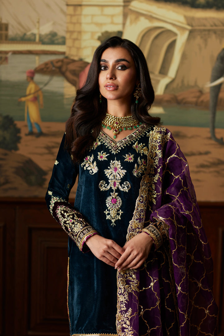 Amani - Mina Hasan - Velvet Suit - raniazara