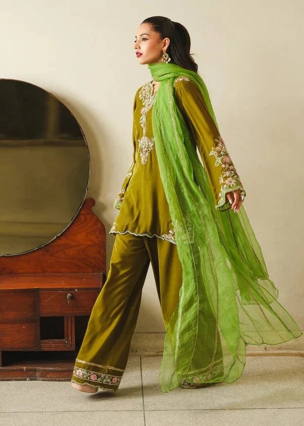 Vaniya - Souchaj - Velvet Suit - raniazara