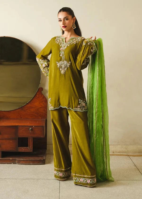 Vaniya - Souchaj - Velvet Suit - raniazara