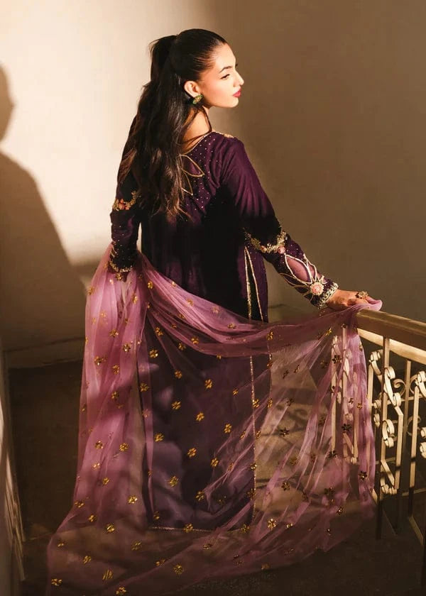 Liliana - Souchaj - Velvet Suit - raniazara