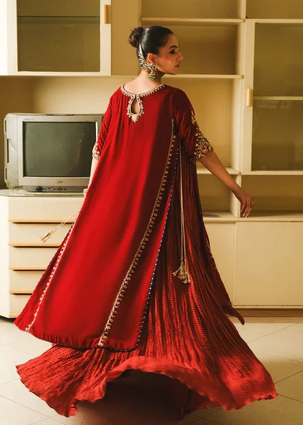 Ayna - Souchaj - Velvet Suit - raniazara