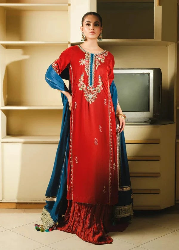 Ayna - Souchaj - Velvet Suit - raniazara