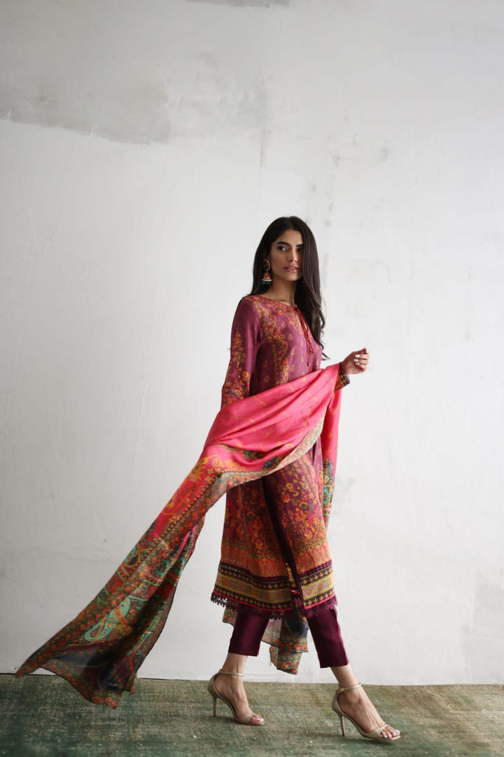 MHP-1192 raniazarastudio