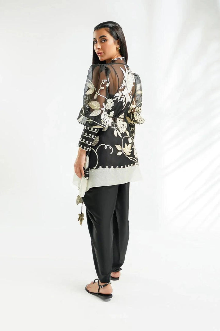 Izmia - Sania Maskatiya - Luxury Pret - raniazara
