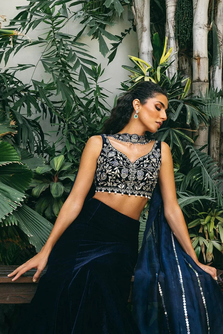 Zyla - Sania Maskatiya - Velvet Suit - raniazara