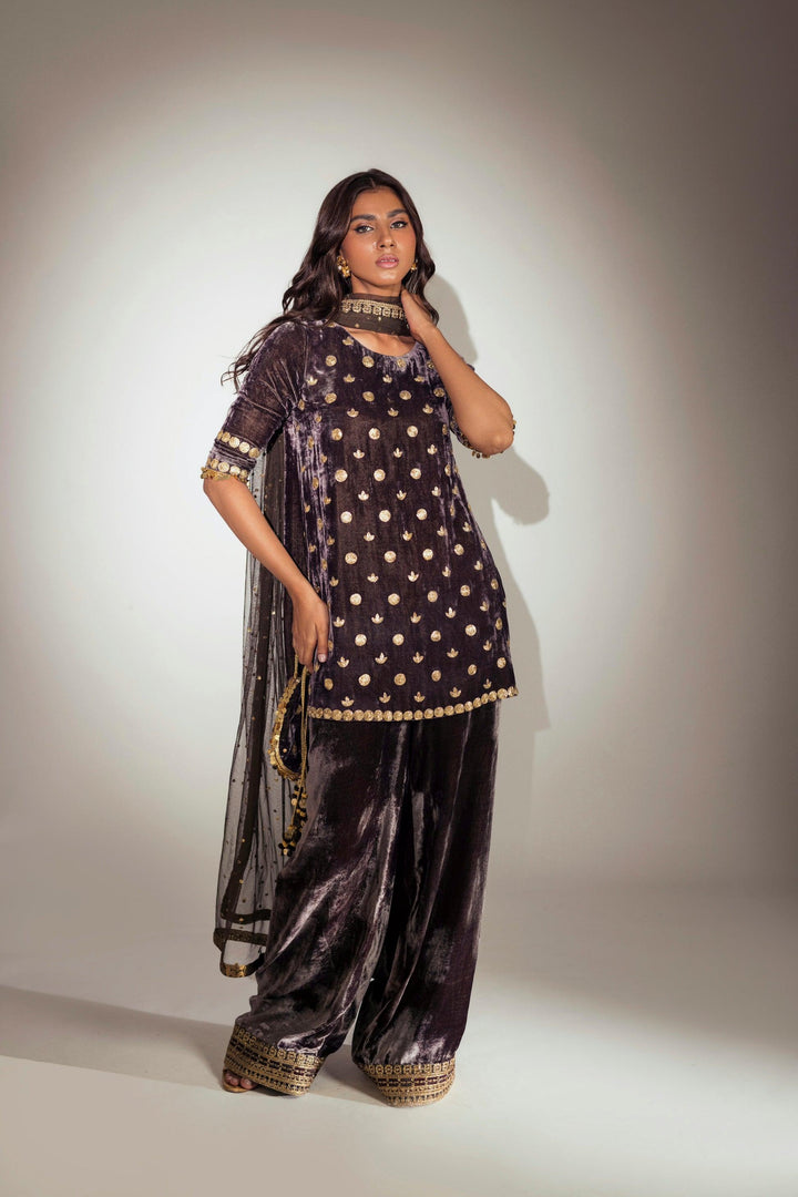 MHLP-1277 raniazarastudio