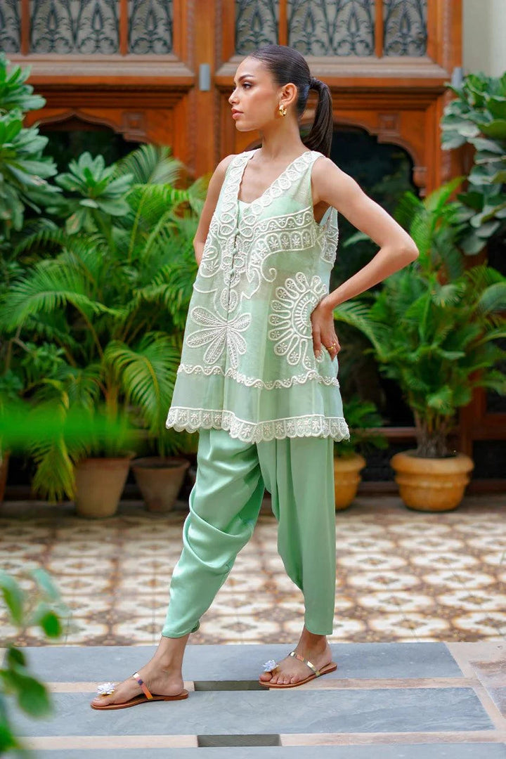 Rynel - Sania Maskatiya - Luxury Pret - raniazara
