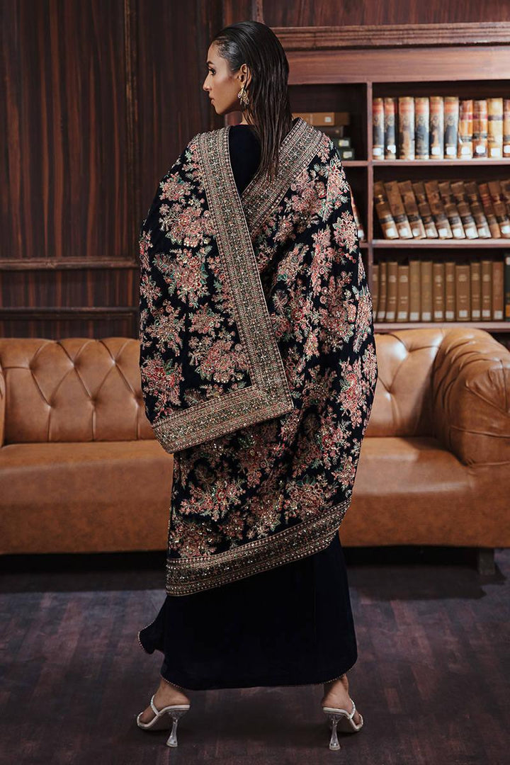 SAKURA raniazarastudio