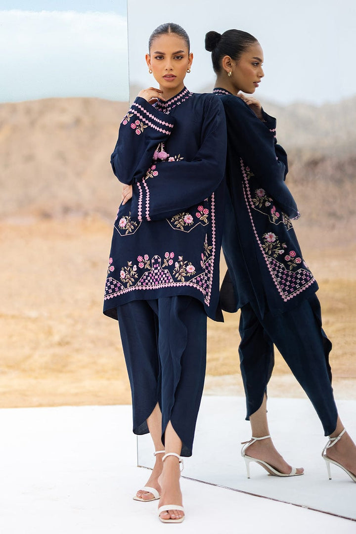 Shiqa (B) raniazarastudio