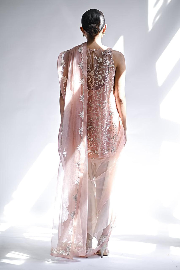 Yvette raniazarastudio