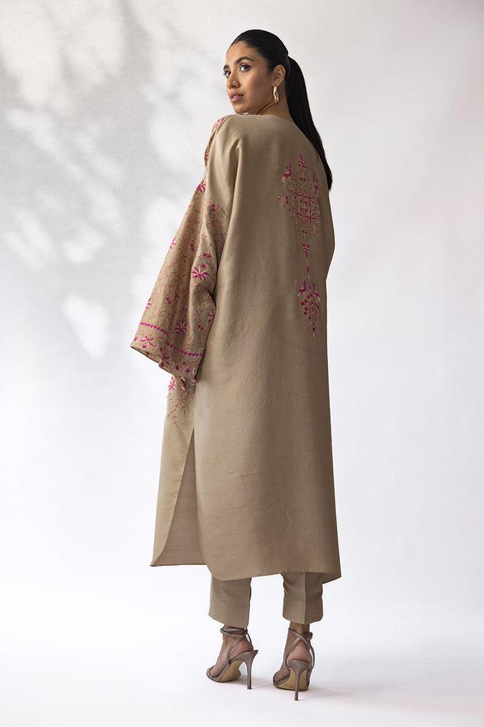 Sabrina raniazarastudio