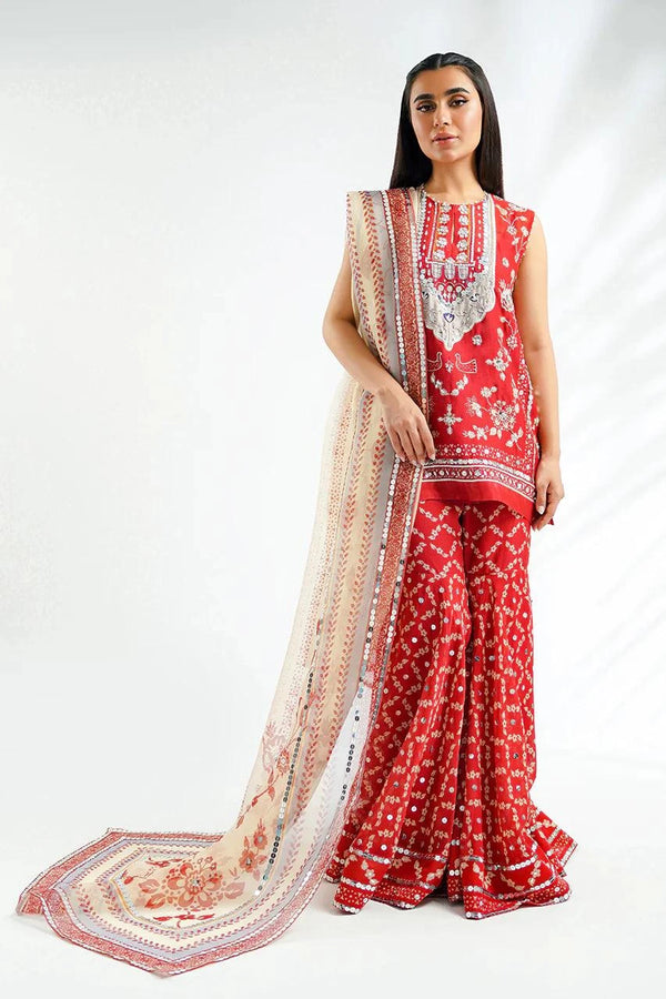 Vina (B) - Sania Maskatiya - Formal - raniazara