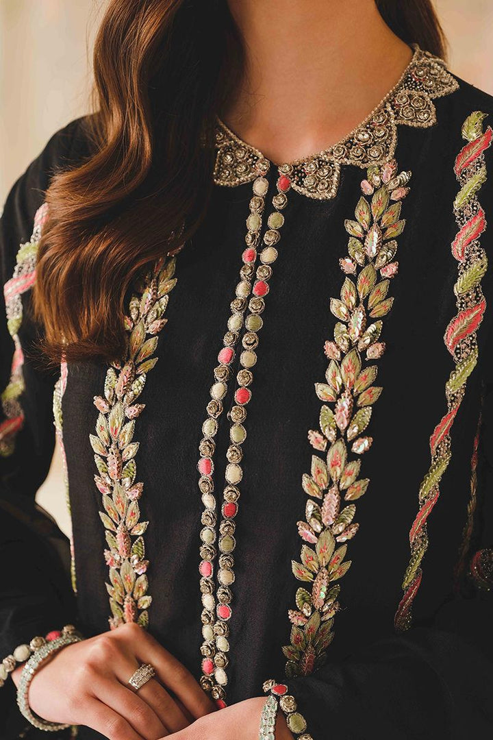 KURO - Waniya by Mehr Azam - Formal raniazarastudio