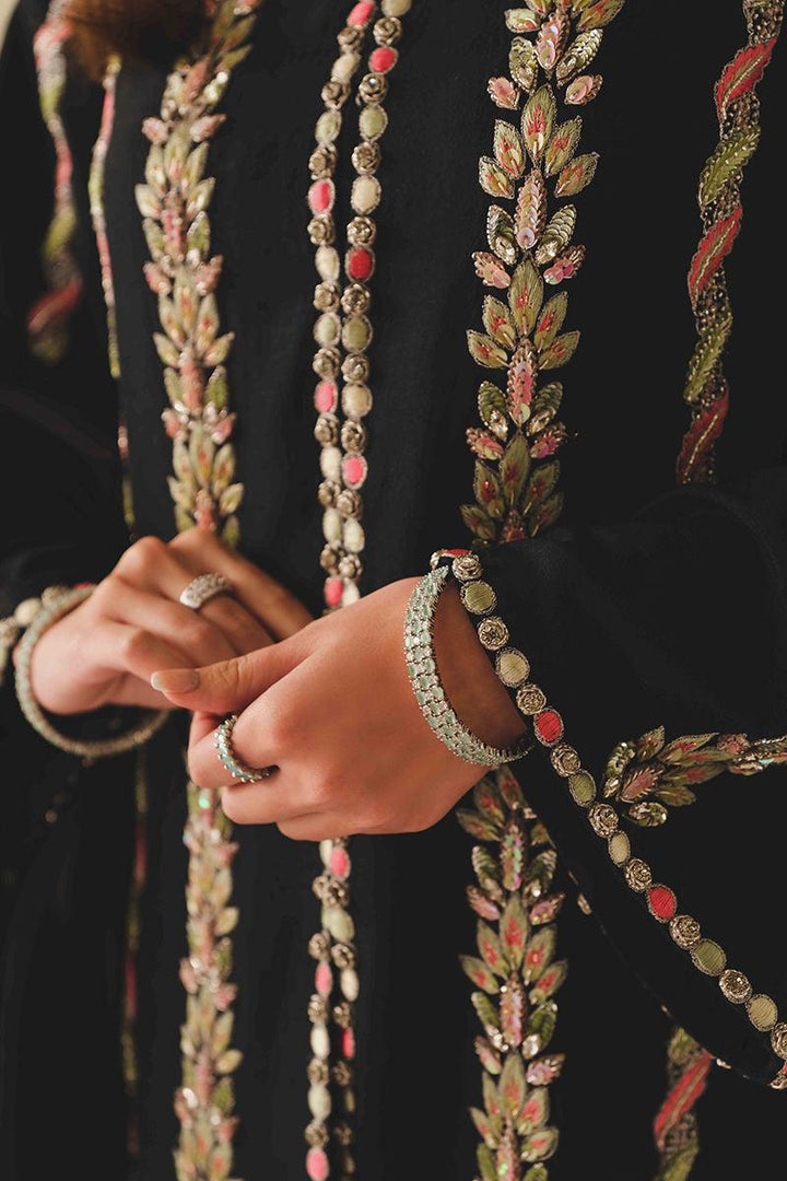 KURO - Waniya by Mehr Azam - Formal raniazarastudio