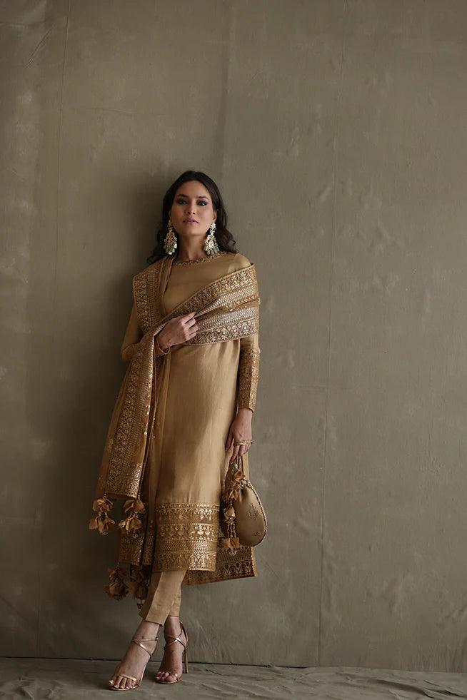 MHLP-1247 raniazarastudio