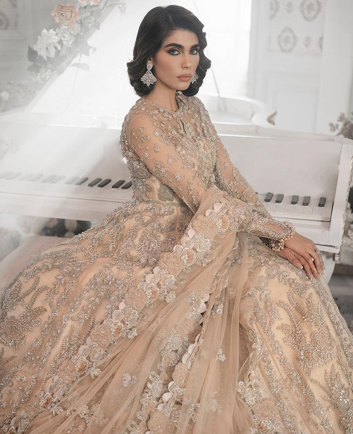 E-55 raniazarastudio