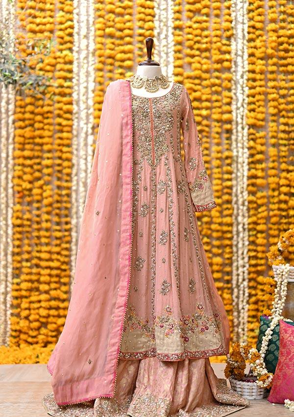 PARSA with dupatta raniazarastudio