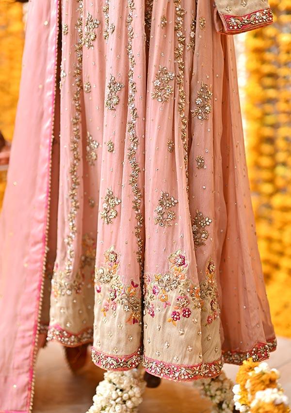 PARSA with dupatta raniazarastudio