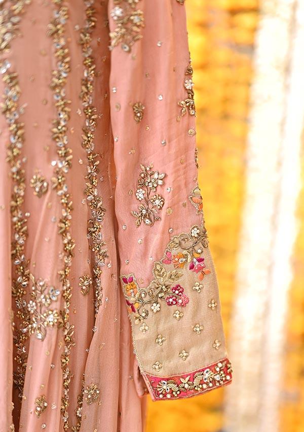 PARSA with dupatta raniazarastudio