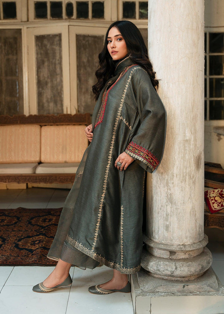 Kaya raniazarastudio