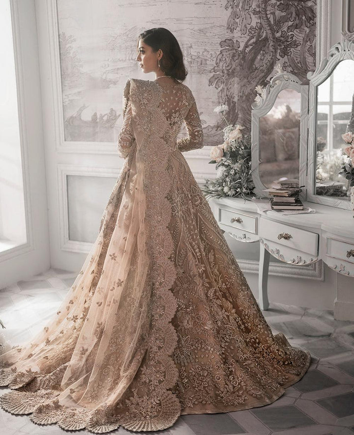 E-56 raniazarastudio