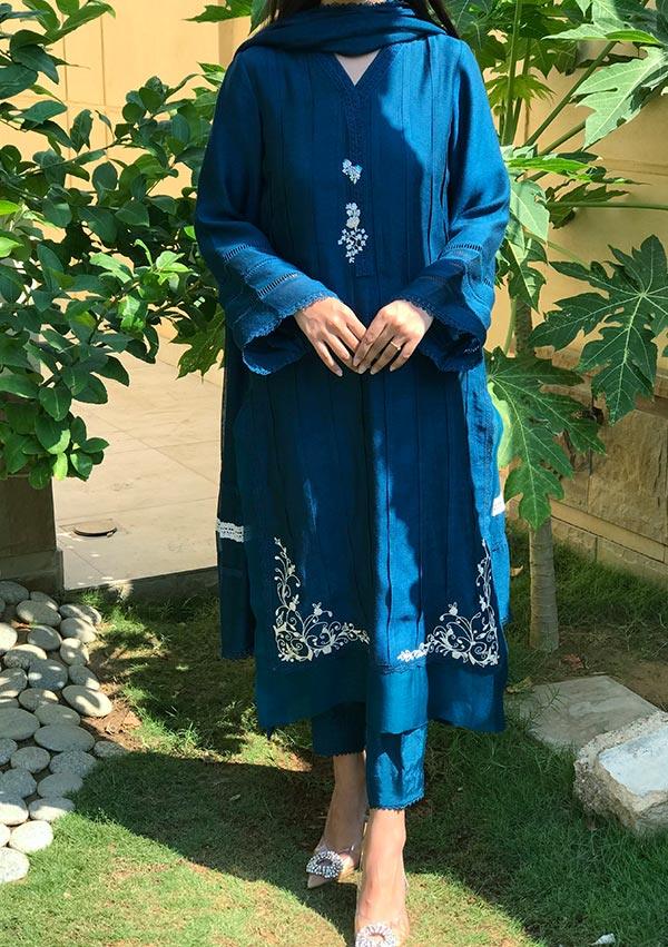 ELLE WITH PANTS AND DUPATTA raniazarastudio