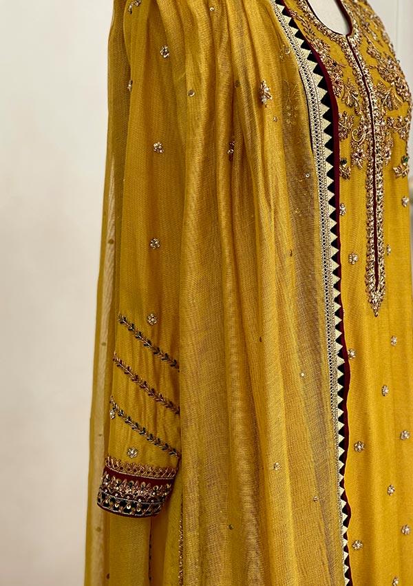 ESHAL raniazarastudio