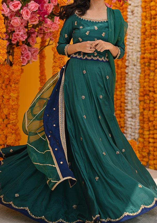SAMAR WITH LEHENGA AND DUPATTA raniazarastudio